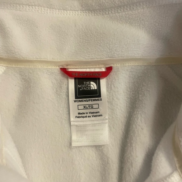 The North Face XL 1/4 Zip Sweater - Picture 5 of 7